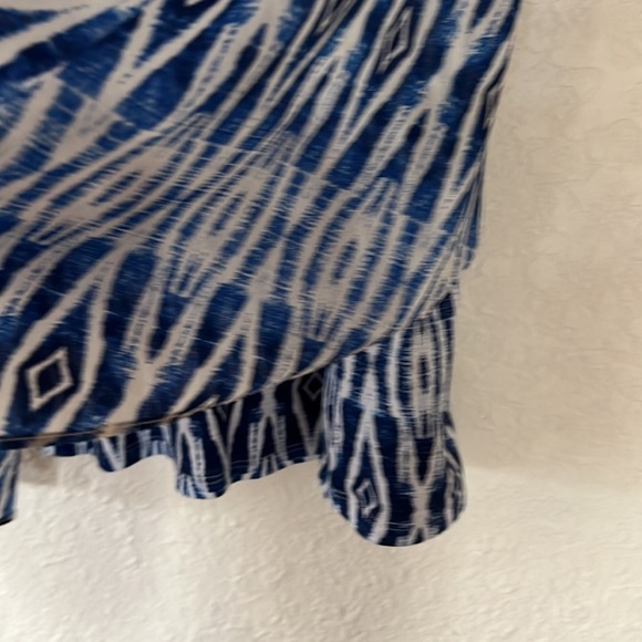 Anthropologie meadow rue sleeveless top with flowy overlay blue/white size M EUC - Picture 4 of 7